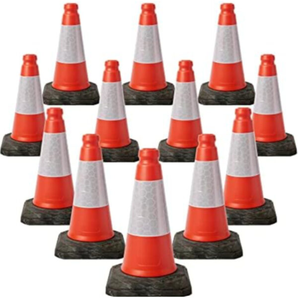 12 Traffic Safety cones by innovatus